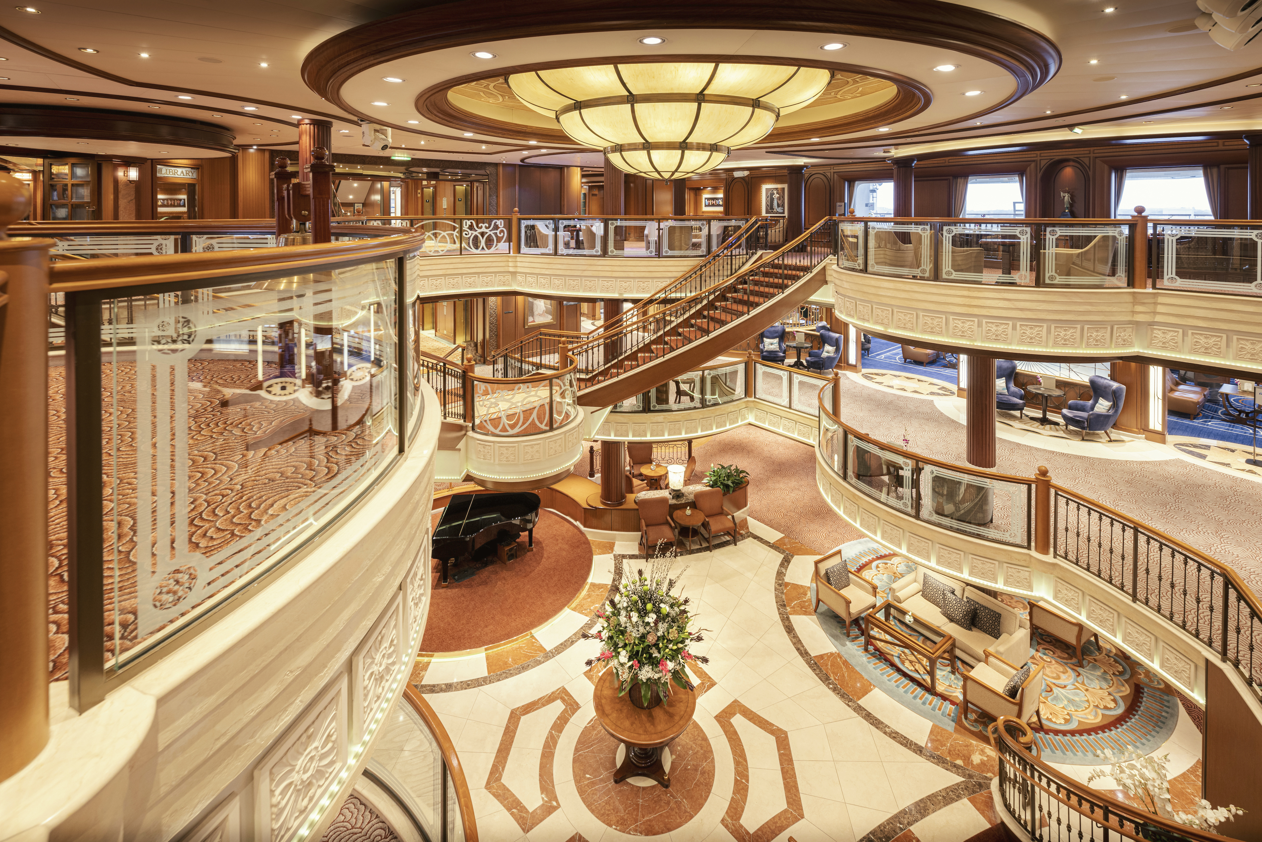 Einrichtung des Schiffes Queen Victoria