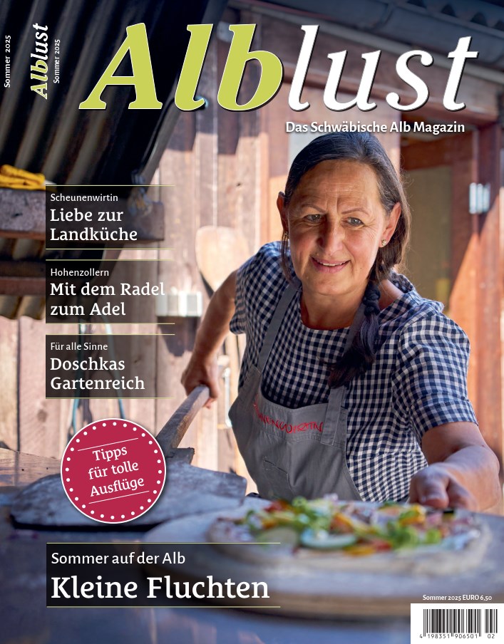 Das Cover von Alblust mit einer Bäckerin, die eine Pizza in den Ofen schiebt