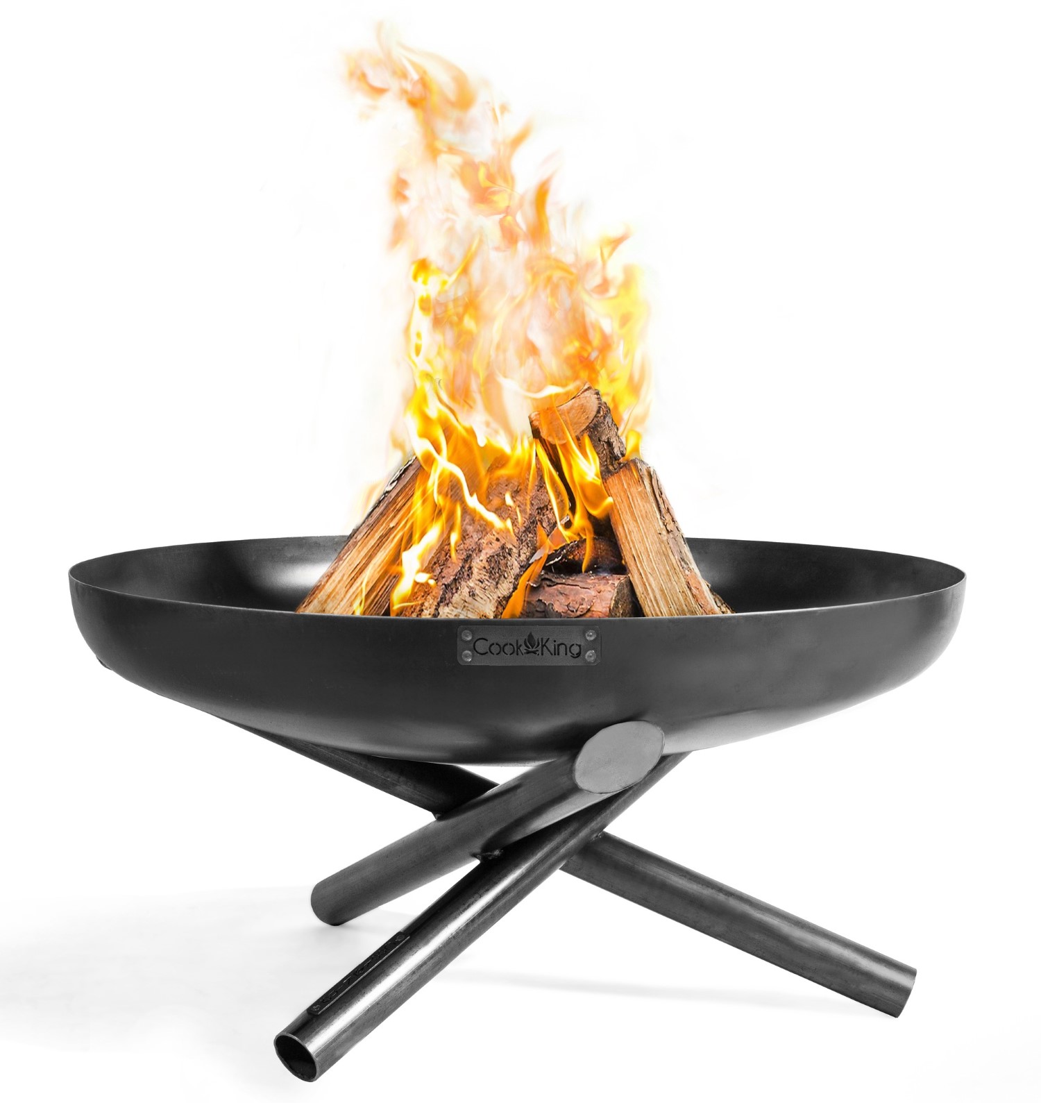 Schwarze Feuerschale mit brennendem Holz in der Mitte